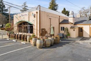 Residential Income,  Cloverdale boulevard, Cloverdale, CA 95425 - 15