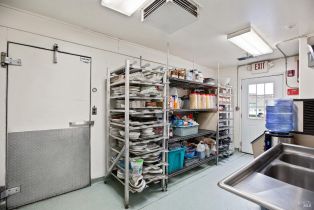 Residential Income,  Cloverdale boulevard, Cloverdale, CA 95425 - 10