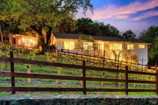 Single Family Residence, 18970 Sweet William Ct, Sonoma, CA  Sonoma, CA 95476