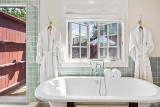 Single Family Residence, Sonoma highway, Napa, CA 94559 - 47