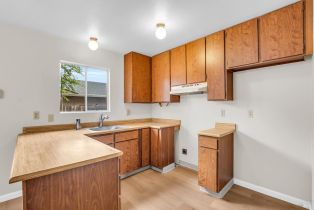 Condominium,  Arbor avenue, Sonoma, CA 95476 - 7