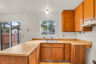 Condominium,  Arbor avenue, Sonoma, CA 95476 - 9