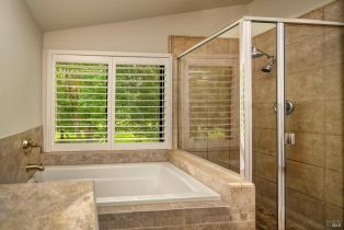 Single Family Residence,  Lakewood drive, Windsor, CA 95492 - 29