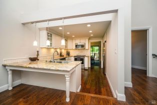 Single Family Residence,  Lakewood drive, Windsor, CA 95492 - 16