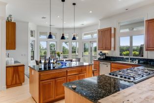 Single Family Residence,  Old Vine lane, Windsor, CA 95492 - 13