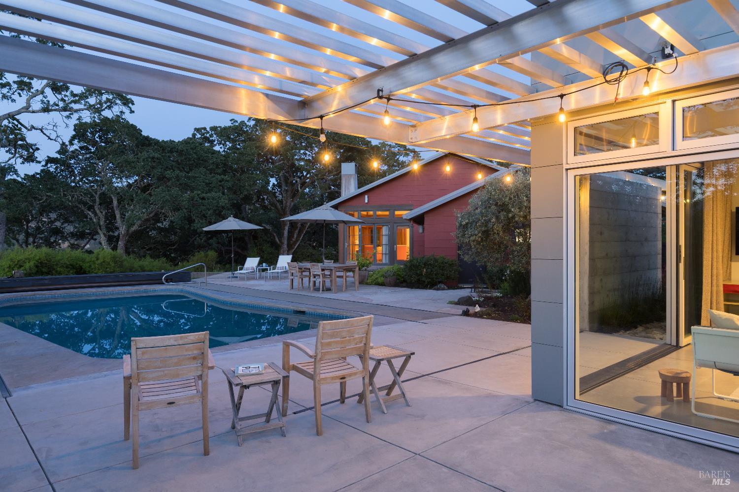 Single Family Residence, Henno road, Glen Ellen, CA 95442 - 1