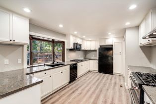 Single Family Residence,  Montecito avenue, Santa Rosa, CA 95404 - 18