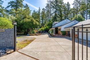 Single Family Residence,  Montecito avenue, Santa Rosa, CA 95404 - 2