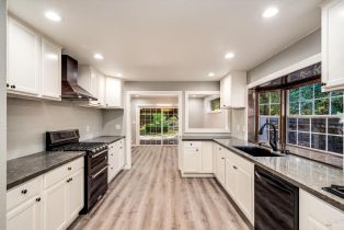 Single Family Residence,  Montecito avenue, Santa Rosa, CA 95404 - 22