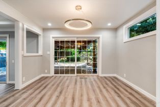 Single Family Residence,  Montecito avenue, Santa Rosa, CA 95404 - 16