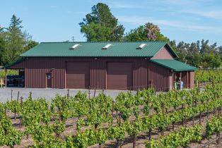 Agriculture,  Kinley drive, Healdsburg, CA 95448 - 3