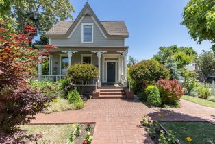 Single Family Residence, 406 Franklin St, Napa, CA  Napa, CA 94559
