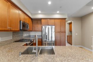 Condominium,  Johnson street, Windsor, CA 95492 - 14