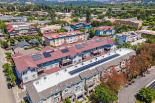 Condominium,  Johnson street, Windsor, CA 95492 - 32