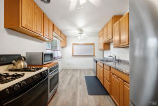 Single Family Residence,  Margo court, Napa, CA 94558 - 12