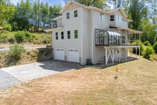 Single Family Residence,  Falstaff road, Sebastopol, CA 95472 - 4