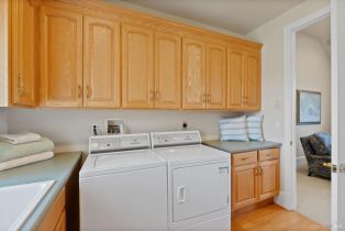 Single Family Residence,  Troon court, Windsor, CA 95492 - 61