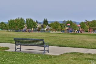 Single Family Residence,  Decanter circle, Windsor, CA 95492 - 44