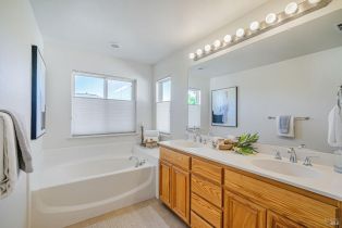 Single Family Residence,  Decanter circle, Windsor, CA 95492 - 24