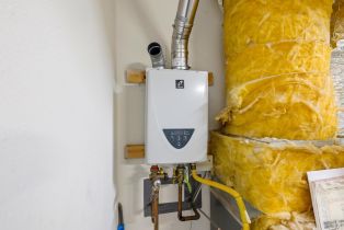 Single Family Residence,  Adobe Creek drive, Petaluma, CA 94954 - 56