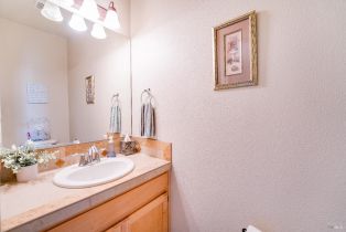 Townhouse, Johnson street, Windsor, CA 95492 - 6