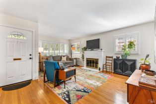 Single Family Residence,  Steele lane, Santa Rosa, CA 95401 - 4