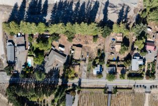 Single Family Residence,  Bailhache avenue, Healdsburg, CA 95448 - 4