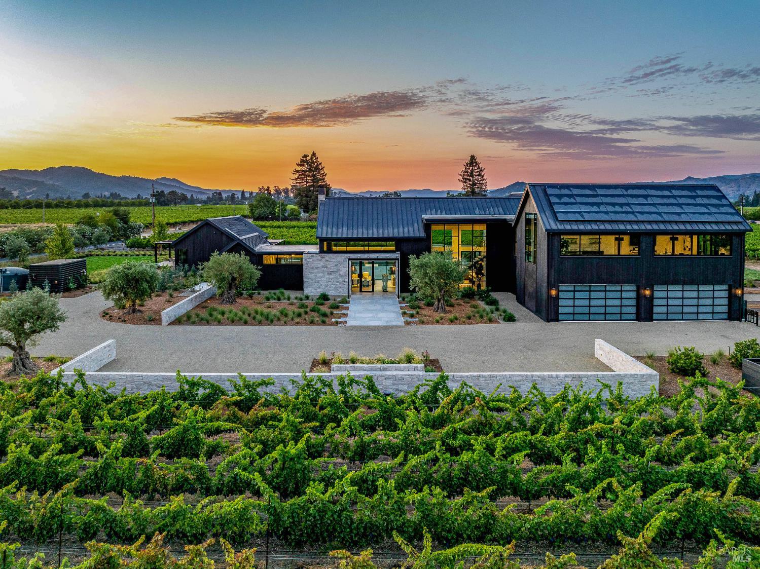 Single Family Residence, Oak Knoll avenue, Napa, CA 94558 - 1