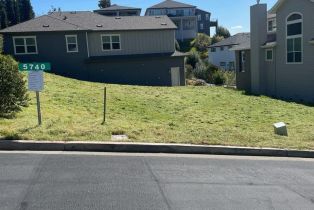 Land, 5740 Fairway Knoll Ln, Santa Rosa, CA  Santa Rosa, CA 95403