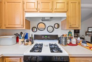 Residential Income,  Tarman drive, Cloverdale, CA 95425 - 14