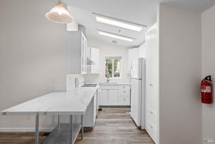 Residential Income,  Tarman drive, Cloverdale, CA 95425 - 2