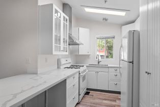 Residential Income,  Tarman drive, Cloverdale, CA 95425 - 3