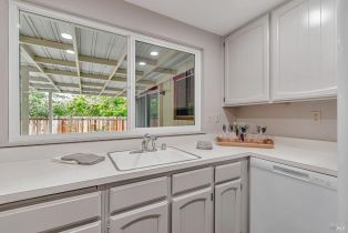 Single Family Residence,  Mitzi drive, Calistoga, CA 94515 - 16
