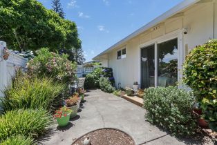 Single Family Residence,  Mockingbird circle, Santa Rosa, CA 95409 - 40