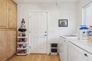 Single Family Residence,  Mockingbird circle, Santa Rosa, CA 95409 - 34