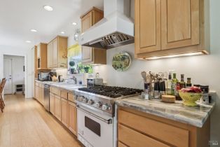 Single Family Residence,  Mockingbird circle, Santa Rosa, CA 95409 - 11