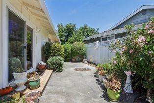 Single Family Residence,  Mockingbird circle, Santa Rosa, CA 95409 - 39