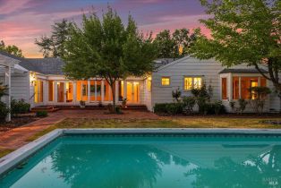 Single Family Residence, 1819 Cedar St, Calistoga, CA  Calistoga, CA 94515