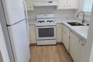 Single Family Residence,  Cross avenue, Santa Rosa, CA 95401 - 5