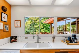 Single Family Residence,  Hyland court, Santa Rosa, CA 95404 - 24