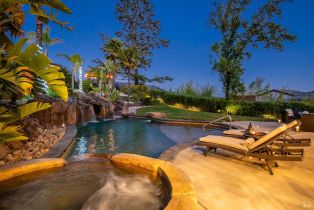 Single Family Residence,  Royal Manor place, Santa Rosa, CA 95404 - 6