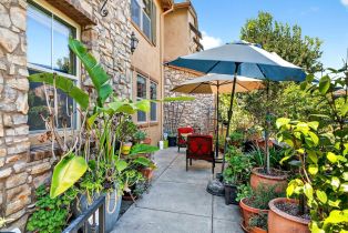 Condominium, Healdsburg avenue, Cloverdale, CA 95425 - 34