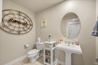 Single Family Residence,  Zinfandel court, Cloverdale, CA 95425 - 14