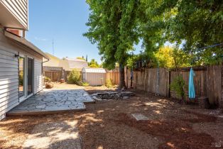 Single Family Residence, Emerald Park court, Santa Rosa, CA 95409 - 35