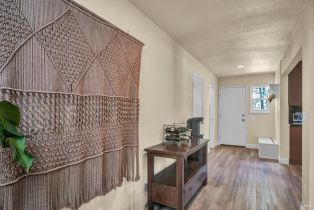 Single Family Residence,  Lawndale road, Kenwood, CA 95452 - 4