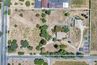 Single Family Residence,  Lawndale road, Kenwood, CA 95452 - 2