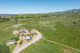 Single Family Residence, Old Adobe road, Petaluma, CA 94954 - 3
