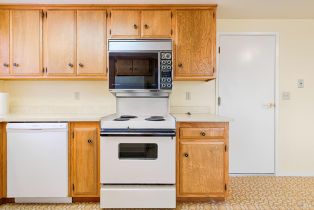 Single Family Residence, Oak Trail drive, Santa Rosa, CA 95409 - 10