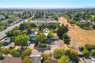 Single Family Residence,  Ridley avenue, Santa Rosa, CA 95403 - 4