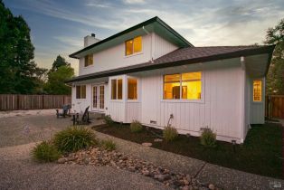 Single Family Residence,  Lakewood drive, Windsor, CA 95492 - 8